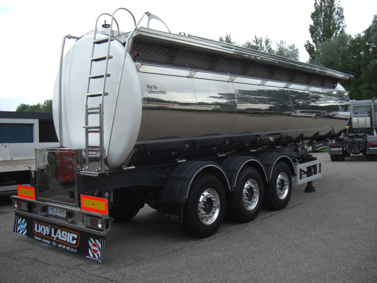 Lettl/Magyar TSAP LM03 / 3 Kammern - Puspiekabe cisterna: foto 1 Lettl/Magyar TSAP LM03 / 3 Kammern - Puspiekabe cisterna: foto 1