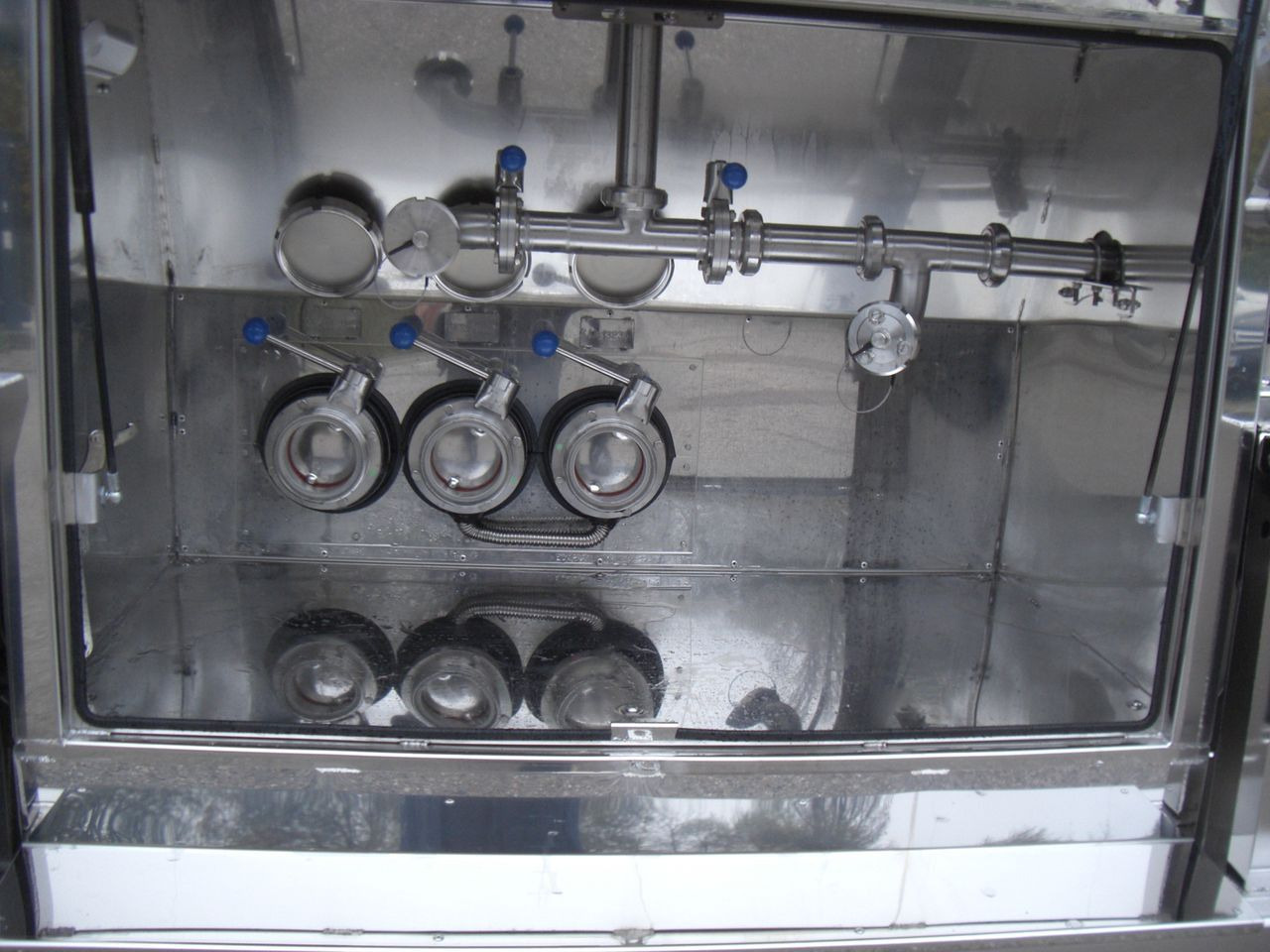 Magyar SRMAGD / Drucktank / Heizbar / Sofort ! Magyar SRMAGD / Drucktank / Heizbar / Sofort ! - Puspiekabe cisterna: foto 5 Magyar SRMAGD / Drucktank / Heizbar / Sofort ! Magyar SRMAGD / Drucktank / Heizbar / Sofort ! - Puspiekabe cisterna: foto 5