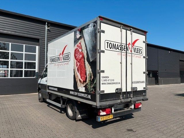 Mercedes-Benz Sprinter 419 cdi Frigo hängendes Fleisch - Komercauto refrižerators: foto 4 Mercedes-Benz Sprinter 419 cdi Frigo hängendes Fleisch - Komercauto refrižerators: foto 4