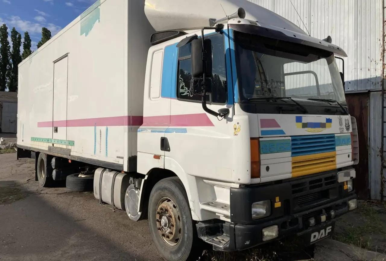 DAF CF 85 Container body - Konteineru vedējs/ Kravas automašīna ar noņemamā virsbūve: foto 3 DAF CF 85 Container body - Konteineru vedējs/ Kravas automašīna ar noņemamā virsbūve: foto 3