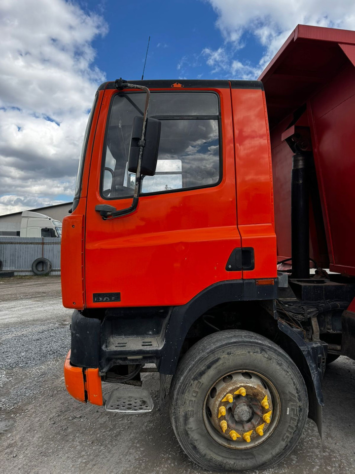 DAF CF 85 Tipper - Kravas automašīna pašizgāzējs: foto 2 DAF CF 85 Tipper - Kravas automašīna pašizgāzējs: foto 2