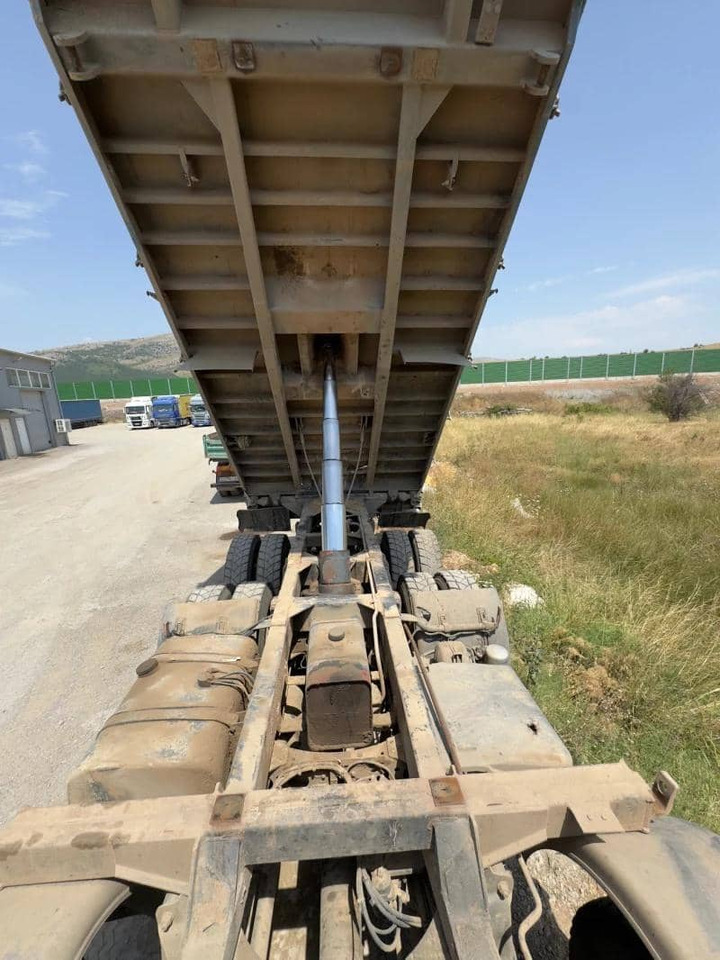 MERCEDES-BENZ Actros 4140 - Kravas automašīna pašizgāzējs: foto 5 MERCEDES-BENZ Actros 4140 - Kravas automašīna pašizgāzējs: foto 5