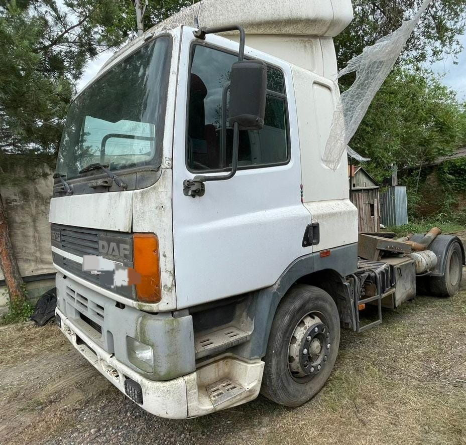 DAF CF 430 Tractor unit - Vilcējs: foto 1 DAF CF 430 Tractor unit - Vilcējs: foto 1