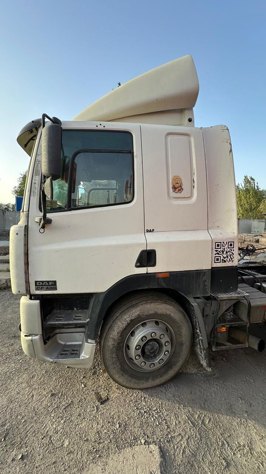 DAF CF 85.430 Tractor head - Vilcējs: foto 3 DAF CF 85.430 Tractor head - Vilcējs: foto 3