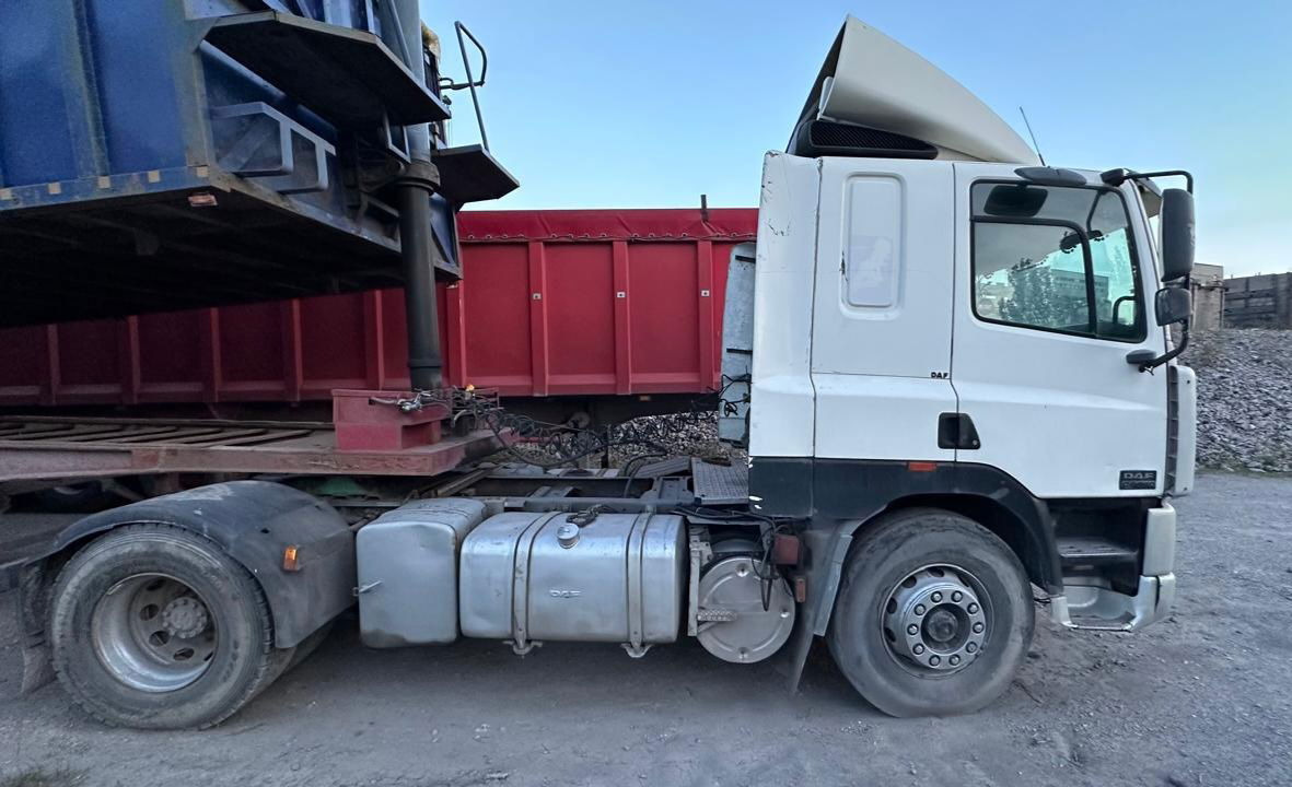 DAF CF 85.430 Tractor head - Vilcējs: foto 5 DAF CF 85.430 Tractor head - Vilcējs: foto 5