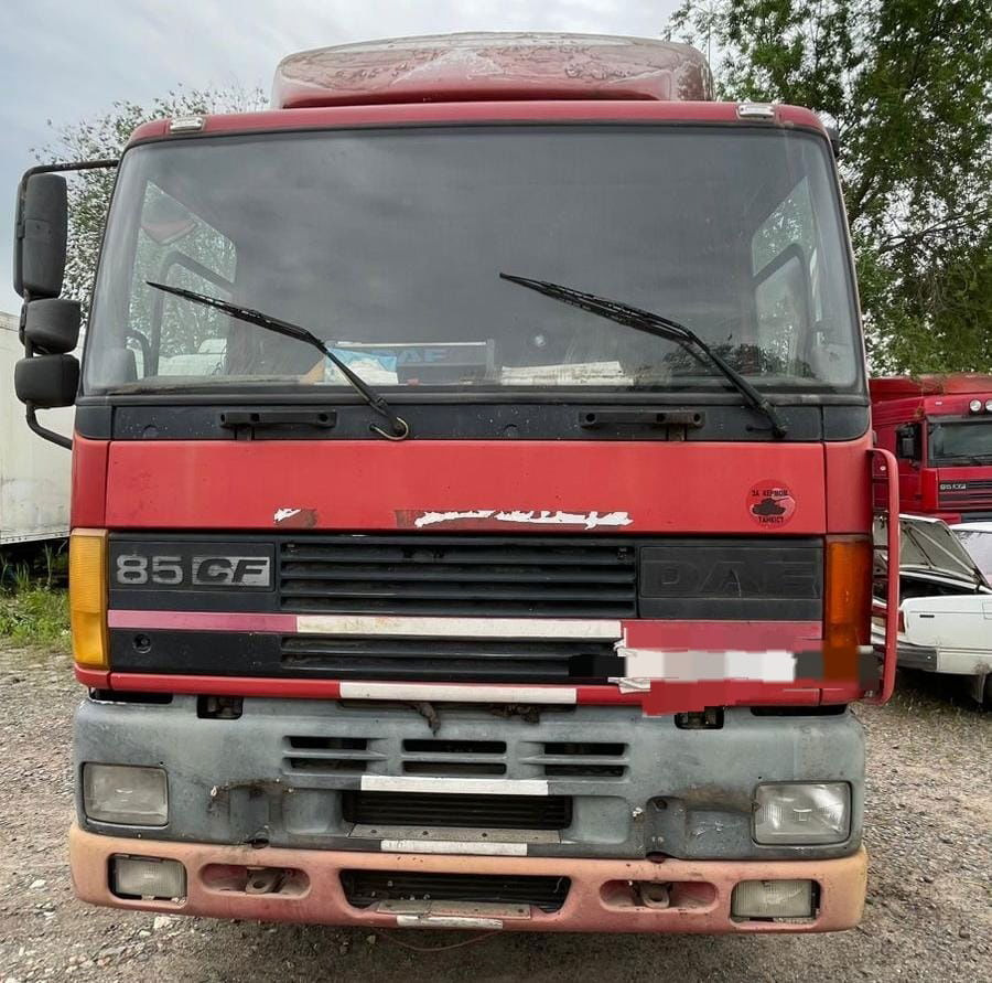 DAF CF 85 Tractor unit - Vilcējs: foto 1 DAF CF 85 Tractor unit - Vilcējs: foto 1