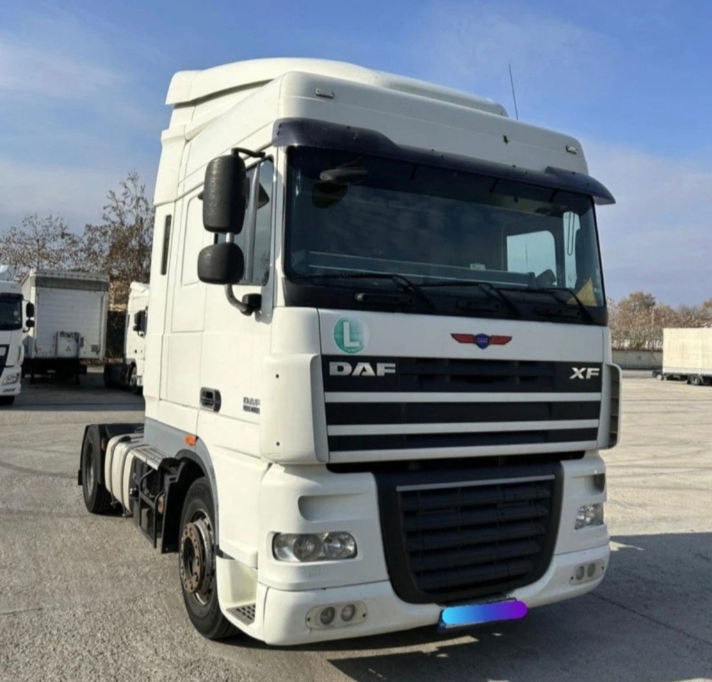 DAF XF 105.460 Tractor head - Vilcējs: foto 1 DAF XF 105.460 Tractor head - Vilcējs: foto 1