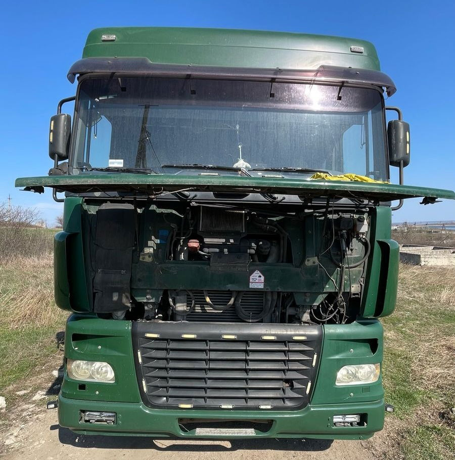 DAF XF 95.430 Tractor head 6x2 - Vilcējs: foto 2 DAF XF 95.430 Tractor head 6x2 - Vilcējs: foto 2