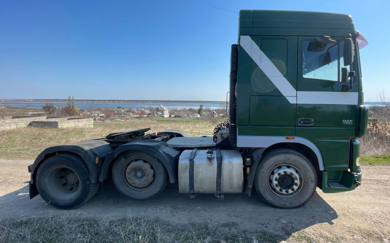 DAF XF 95.430 Tractor head 6x2 - Vilcējs: foto 4 DAF XF 95.430 Tractor head 6x2 - Vilcējs: foto 4