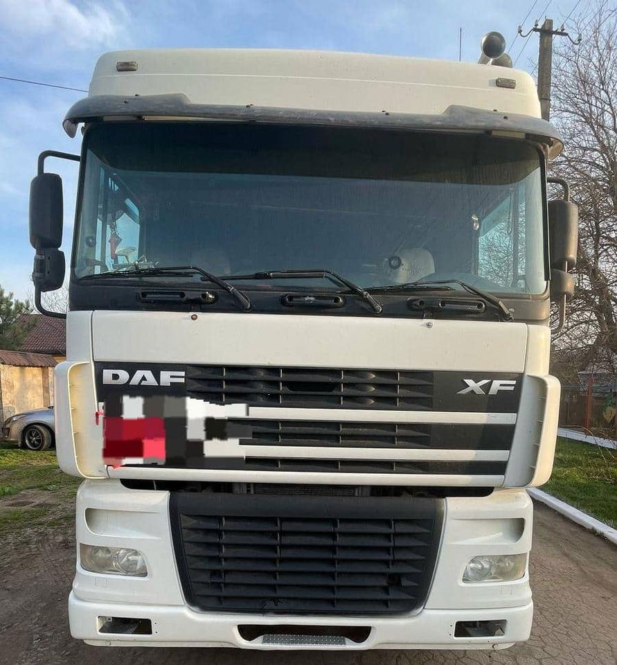 DAF XF 95.430 Tractor head - Vilcējs: foto 2 DAF XF 95.430 Tractor head - Vilcējs: foto 2