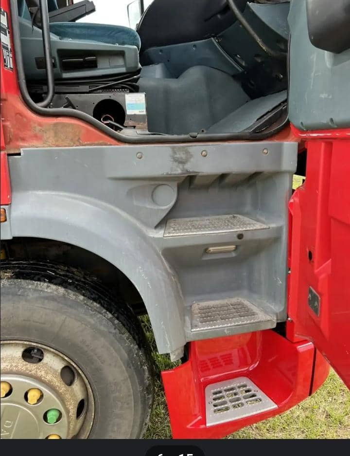 DAF XF 95.480 Tractor head - Vilcējs: foto 5 DAF XF 95.480 Tractor head - Vilcējs: foto 5