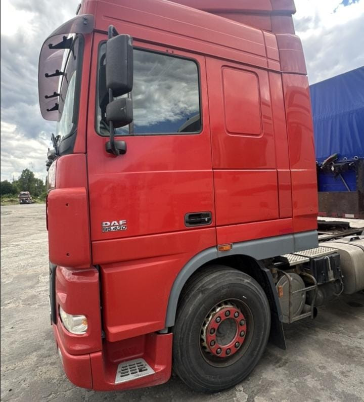 DAF XF 95 - Vilcējs: foto 3 DAF XF 95 - Vilcējs: foto 3