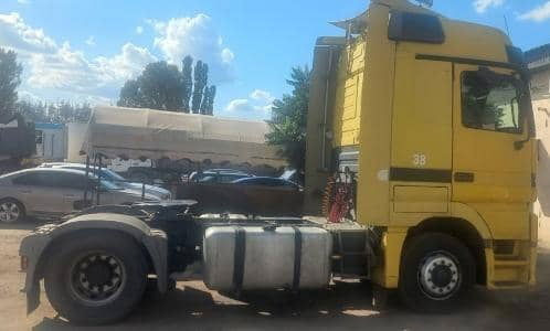 Mercedes-Benz Actros Tractor unit - Vilcējs: foto 2 Mercedes-Benz Actros Tractor unit - Vilcējs: foto 2