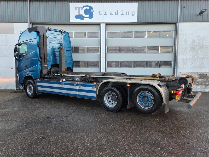 Volvo FH 470 VDL hooklift - Pacēlājs ar āķi: foto 4 Volvo FH 470 VDL hooklift - Pacēlājs ar āķi: foto 4