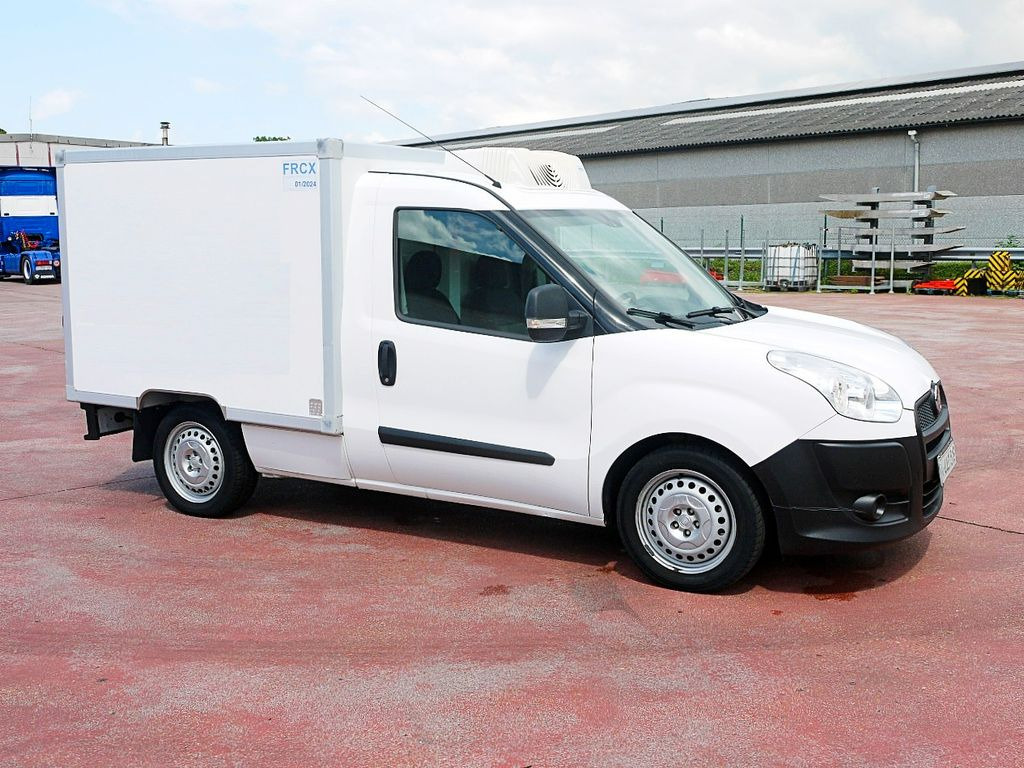 Fiat 1.3 DOBLO KUHLKOFFER RELEC FROD TR15 -20C - Komercauto refrižerators: foto 2 Fiat 1.3 DOBLO KUHLKOFFER RELEC FROD TR15 -20C - Komercauto refrižerators: foto 2