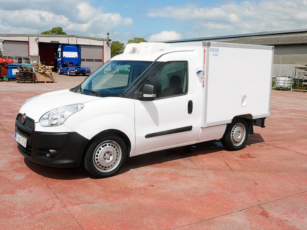 Fiat 1.3 DOBLO KUHLKOFFER RELEC FROD TR15 -20C - Komercauto refrižerators: foto 3 Fiat 1.3 DOBLO KUHLKOFFER RELEC FROD TR15 -20C - Komercauto refrižerators: foto 3