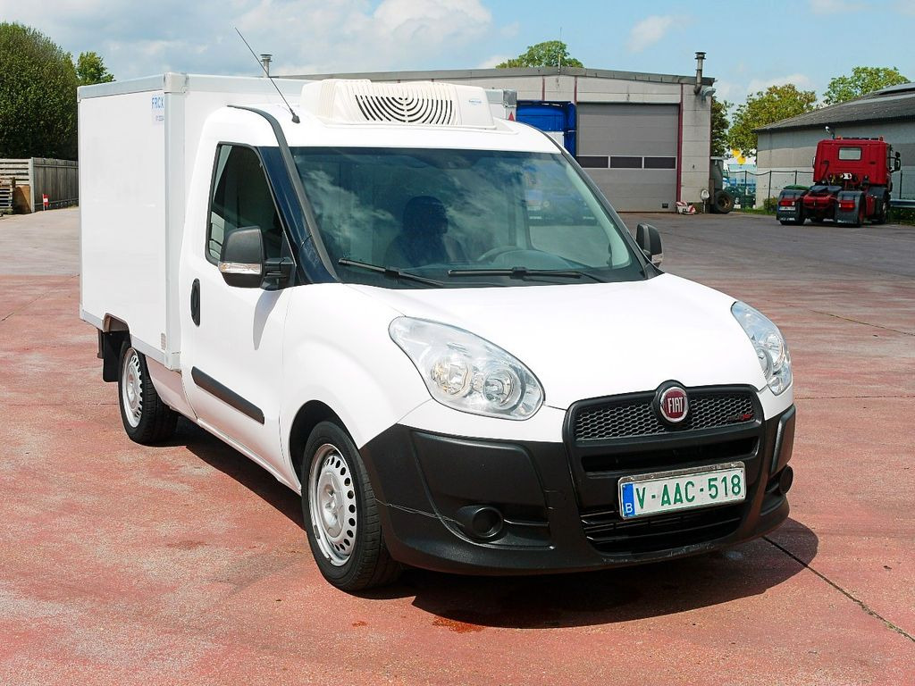 Fiat 1.3 DOBLO KUHLKOFFER RELEC FROD TR15 -20C - Komercauto refrižerators: foto 1 Fiat 1.3 DOBLO KUHLKOFFER RELEC FROD TR15 -20C - Komercauto refrižerators: foto 1