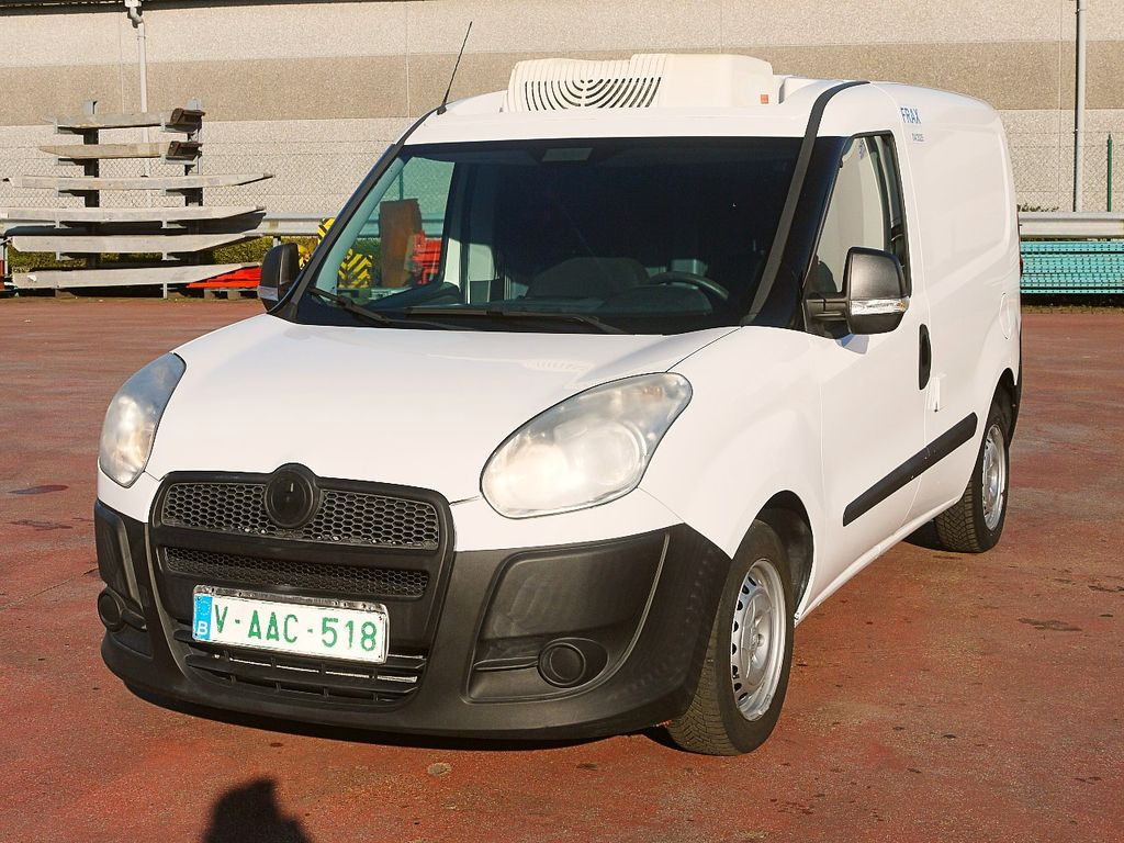 Fiat DOBLO 1.3 KUHLKASTENWAGEN RELEC FROID TR10 -20c - Komercauto refrižerators: foto 4 Fiat DOBLO 1.3 KUHLKASTENWAGEN RELEC FROID TR10 -20c - Komercauto refrižerators: foto 4