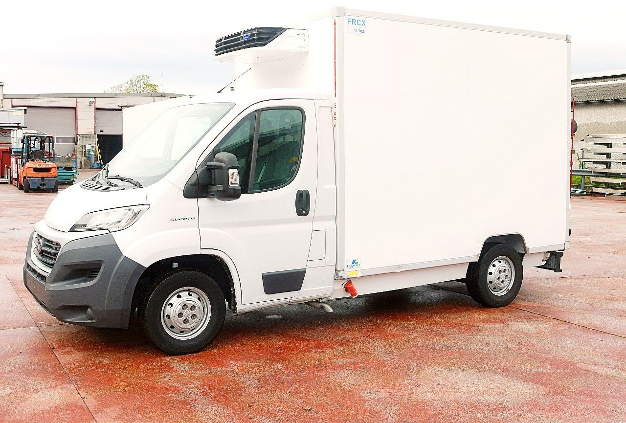 Fiat DUCATO 2.3 KUHLKOFFER FLEISH HAKEN CARRIER -20C - Komercauto refrižerators: foto 4 Fiat DUCATO 2.3 KUHLKOFFER FLEISH HAKEN CARRIER -20C - Komercauto refrižerators: foto 4