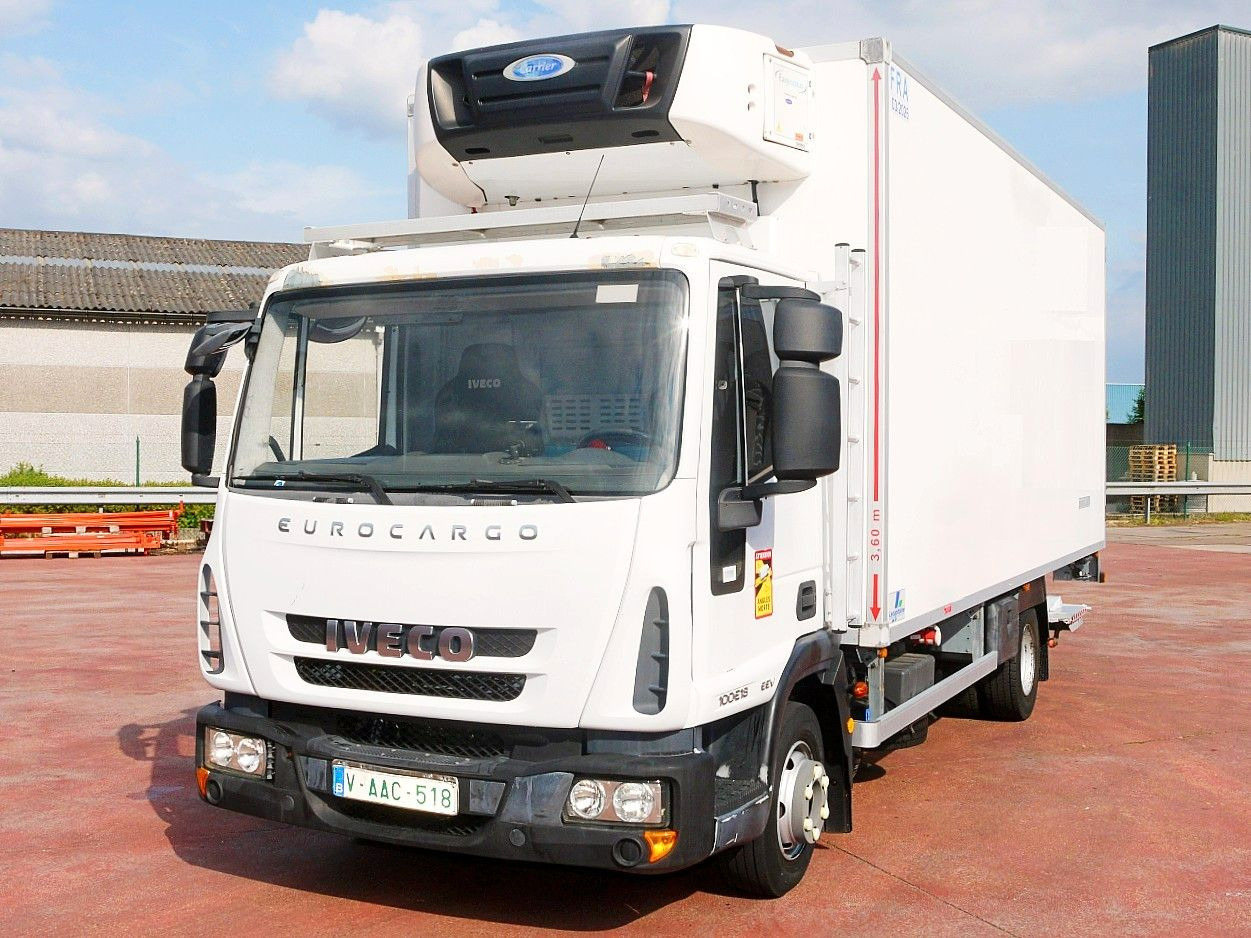 Iveco 100E18 EUROCARGO KUHLKOFFER CARRIER SUPRA 175tkm Iveco 100E18 EUROCARGO KUHLKOFFER CARRIER SUPRA 175tkm - Kravas automašīna refrižerators: foto 5 Iveco 100E18 EUROCARGO KUHLKOFFER CARRIER SUPRA 175tkm Iveco 100E18 EUROCARGO KUHLKOFFER CARRIER SUPRA 175tkm - Kravas automašīna refrižerators: foto 5