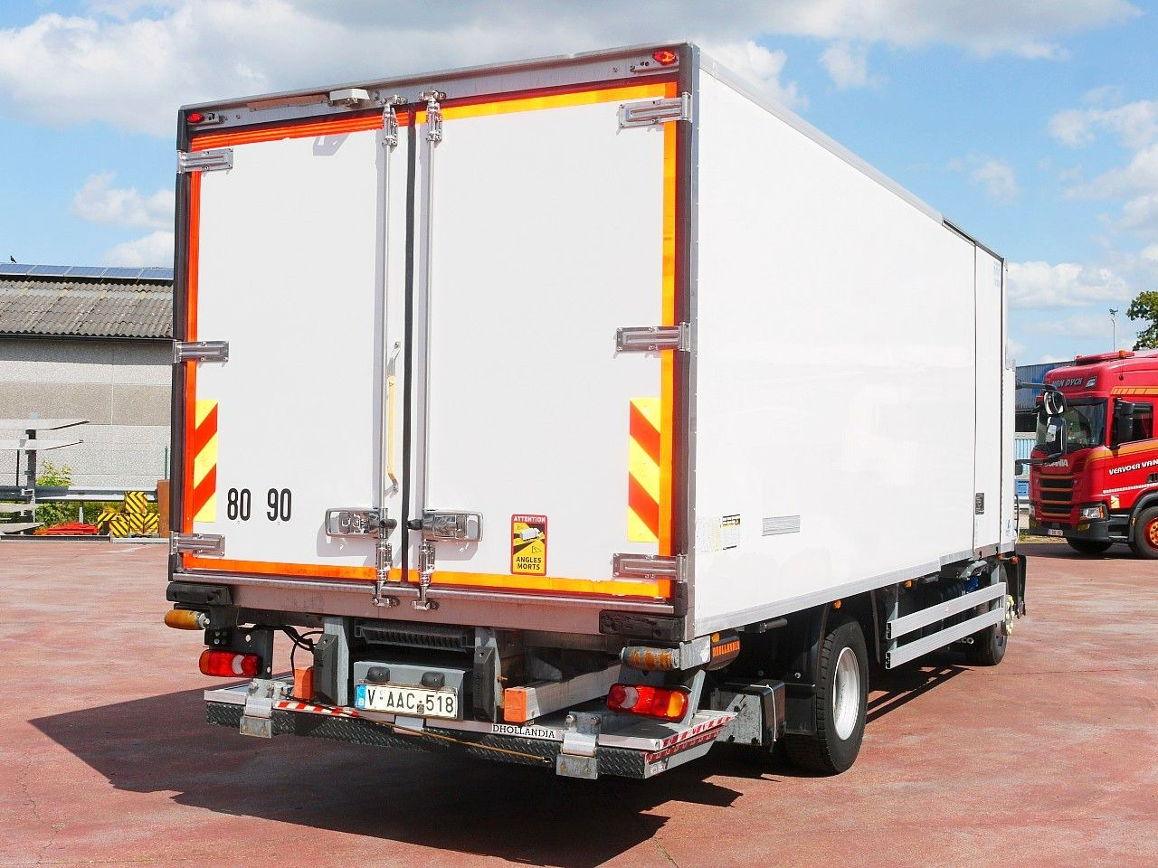 Iveco 140E19 EUROCARGO KUHLKOFFER CARRIER SUPRA 1250MT - Kravas automašīna refrižerators: foto 5 Iveco 140E19 EUROCARGO KUHLKOFFER CARRIER SUPRA 1250MT - Kravas automašīna refrižerators: foto 5