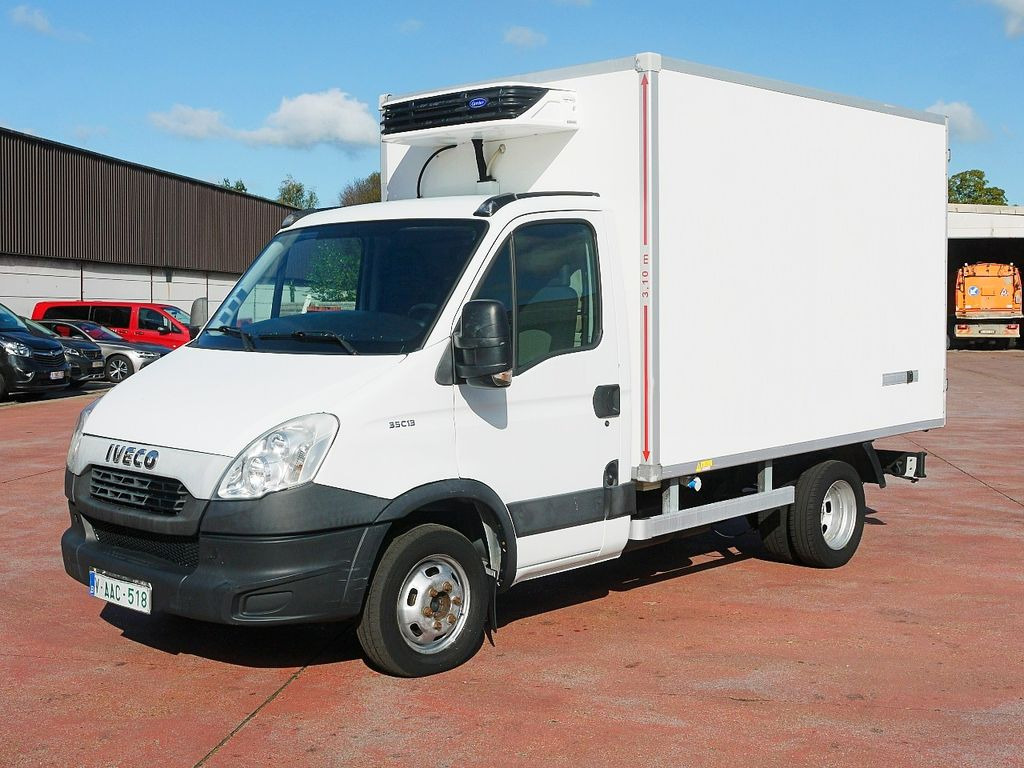 Iveco 35C13 DAILY KUHLKOFFER CARRIER XARIOS 300 -20C - Komercauto refrižerators: foto 4 Iveco 35C13 DAILY KUHLKOFFER CARRIER XARIOS 300 -20C - Komercauto refrižerators: foto 4