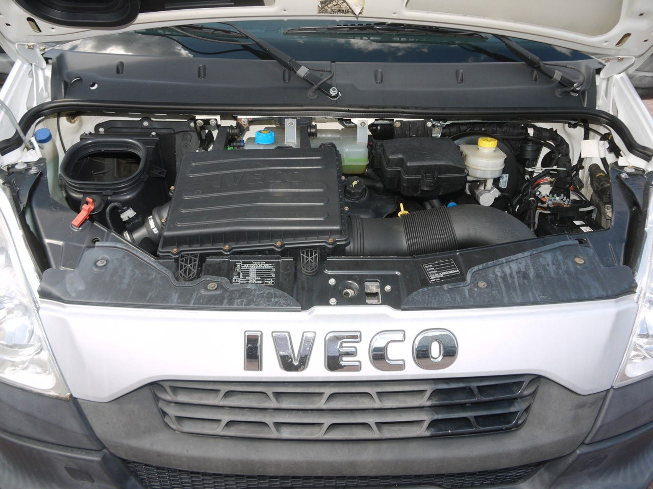 Komercauto refrižerators Iveco 35C13 DAILY KUHLKOFFER CARRIER XARIOS 600 MULTI: foto 17 Komercauto refrižerators Iveco 35C13 DAILY KUHLKOFFER CARRIER XARIOS 600 MULTI: foto 17