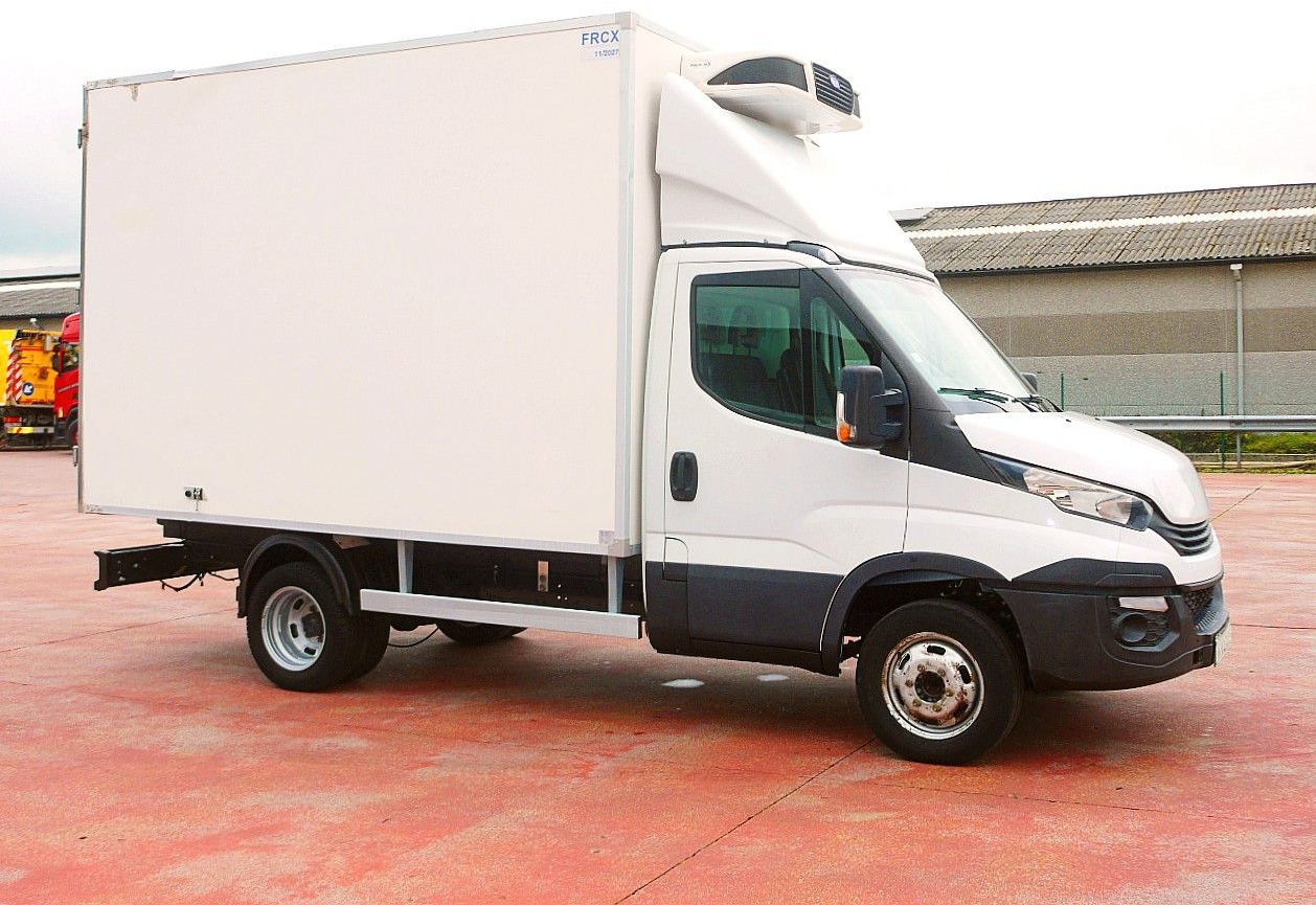 Iveco 35C16 DAILY FLEISH BAHNEN + HACKEN CARRIER PULSR - Komercauto refrižerators: foto 3 Iveco 35C16 DAILY FLEISH BAHNEN + HACKEN CARRIER PULSR - Komercauto refrižerators: foto 3