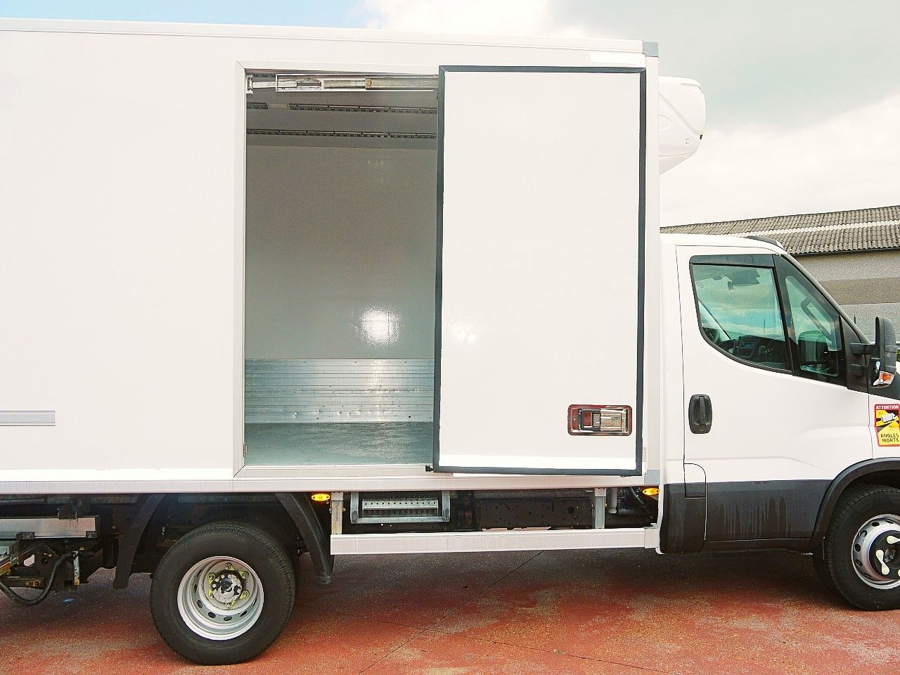 Komercauto refrižerators Iveco 70C17 KUHLKOFFER CARRIER XARIOS 500 A/C LUFT LBW: foto 11