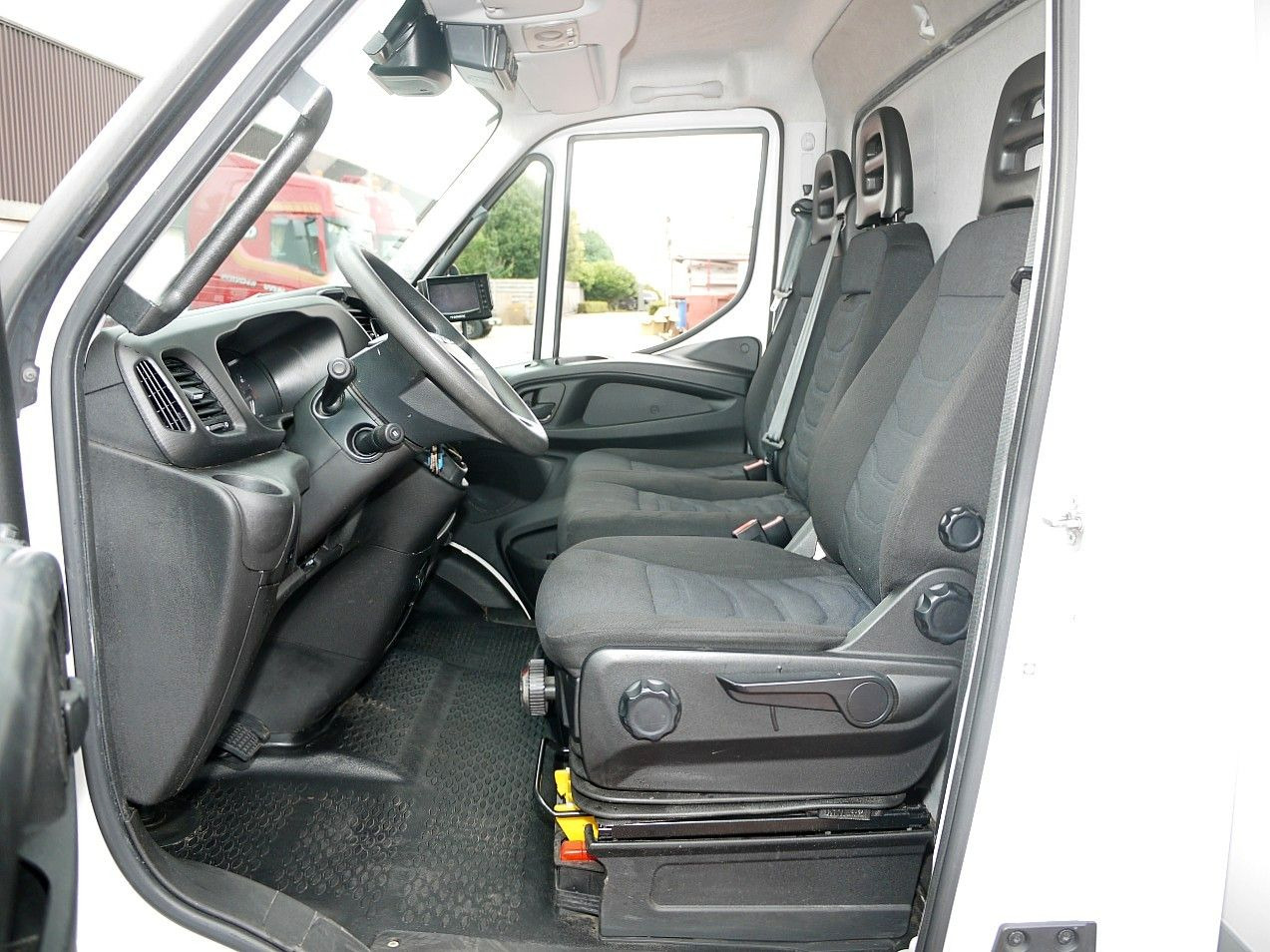 Komercauto refrižerators Iveco 72C21 70 65 DAILY THERMOKING T800 A/C LBW LUFT: foto 12