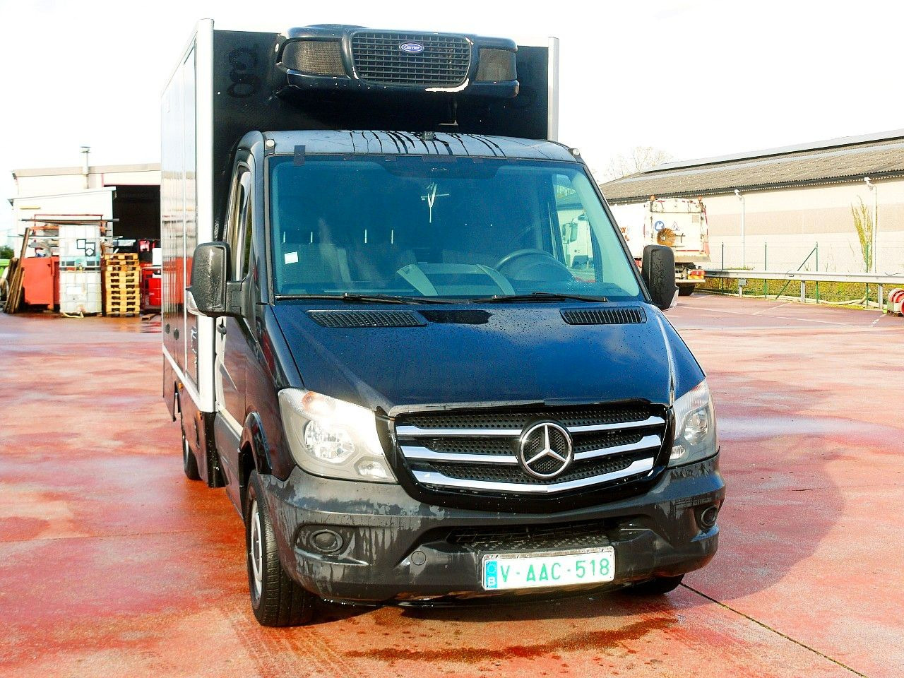 Mercedes-Benz 319 SPRINTER V6 KUHLKOFFER CARRIER PULSOR 600 MT - Komercauto refrižerators: foto 1 Mercedes-Benz 319 SPRINTER V6 KUHLKOFFER CARRIER PULSOR 600 MT - Komercauto refrižerators: foto 1