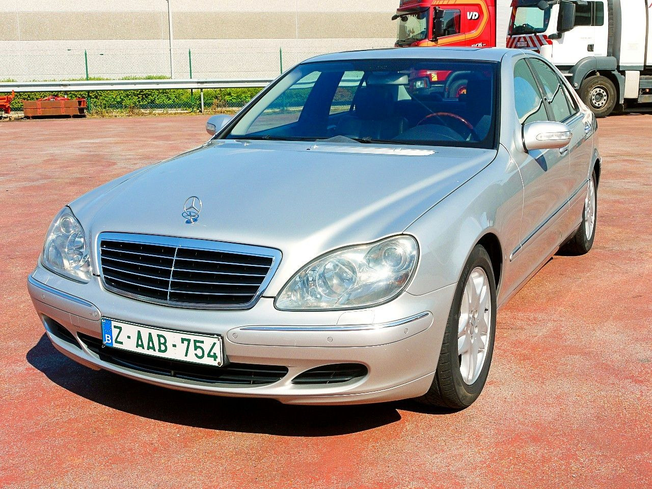 Mercedes-Benz COMAND Bi-XENON SCHIEBEDACH SOFTCLOSE ... - Sedans: foto 5 Mercedes-Benz COMAND Bi-XENON SCHIEBEDACH SOFTCLOSE ... - Sedans: foto 5