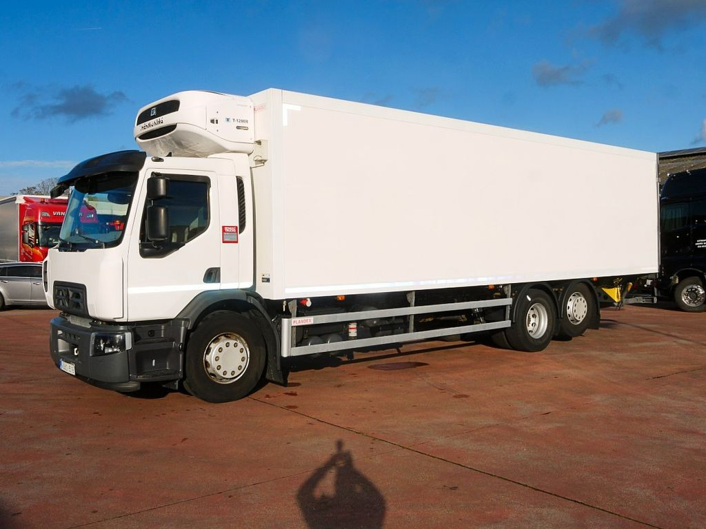 Renault 26.320 D KUHLKOFFER THERMOKING MT T1200 6X2 A/C Renault 26 320 D KUHLKOFFER THERMOKING MT T1200 6X2 A/C - Kravas automašīna refrižerators: foto 4 Renault 26.320 D KUHLKOFFER THERMOKING MT T1200 6X2 A/C Renault 26 320 D KUHLKOFFER THERMOKING MT T1200 6X2 A/C - Kravas automašīna refrižerators: foto 4