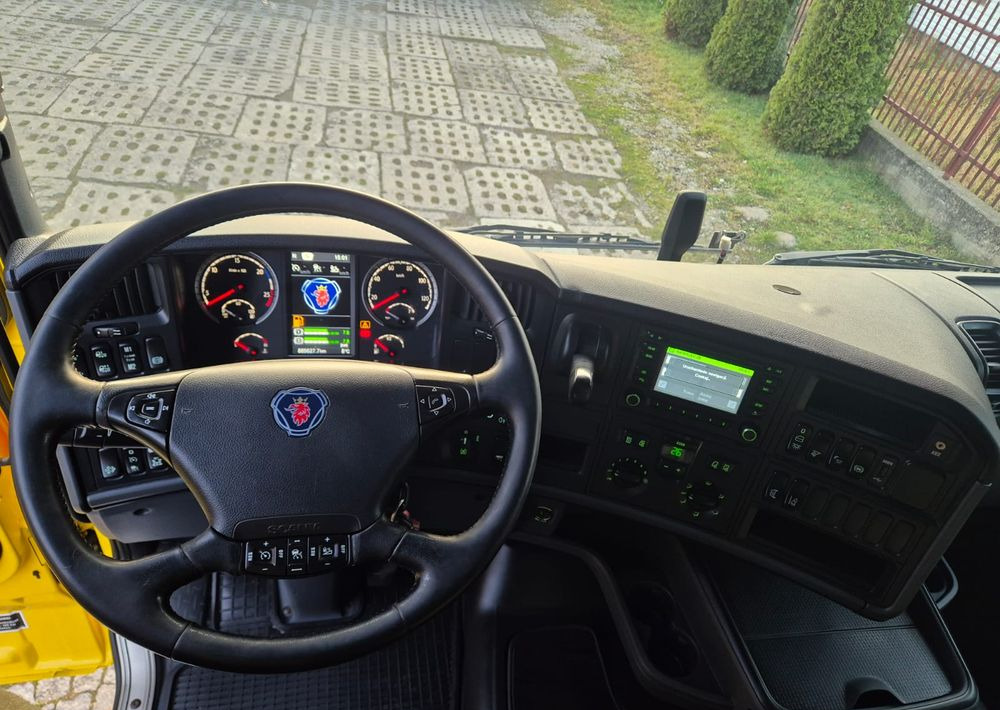 Vilcējs Scania R450: foto 21