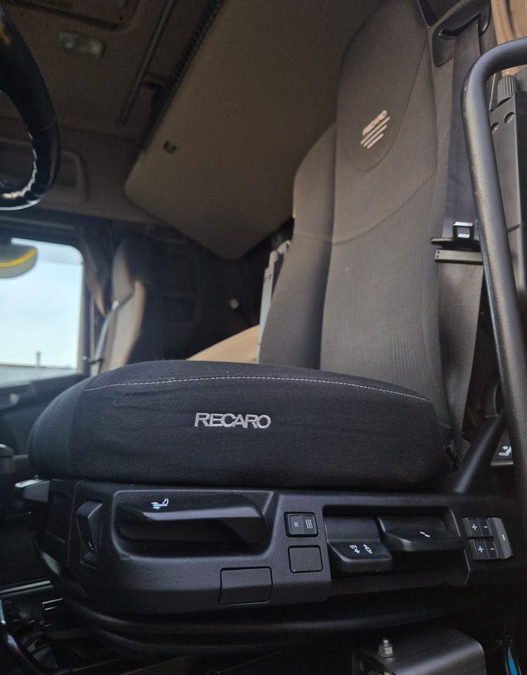 Vilcējs Scania R450: foto 30