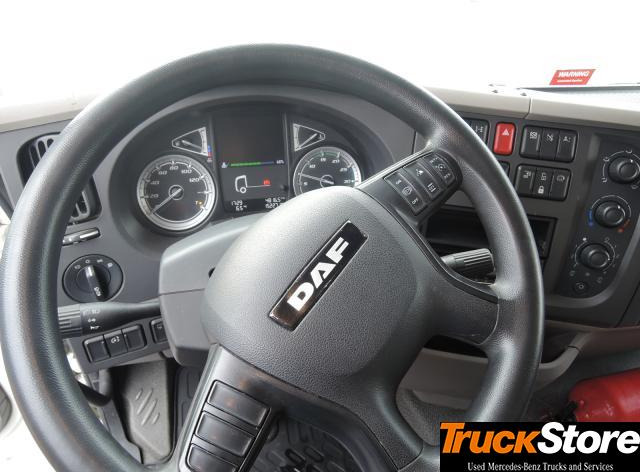 DAF LF 290 LBW 2.5T. - Kravas automašīna ar tentu: foto 2 DAF LF 290 LBW 2.5T. - Kravas automašīna ar tentu: foto 2