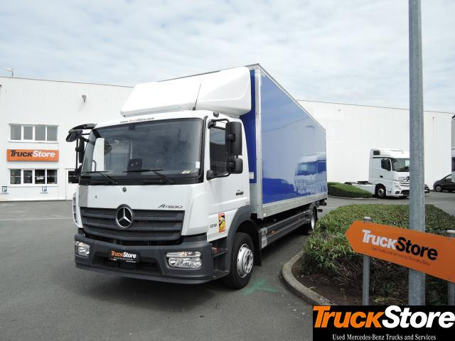 Mercedes-Benz Atego 1218 L - Kravas automašīna ar slēgto virsbūvi: foto 1 Mercedes-Benz Atego 1218 L - Kravas automašīna ar slēgto virsbūvi: foto 1