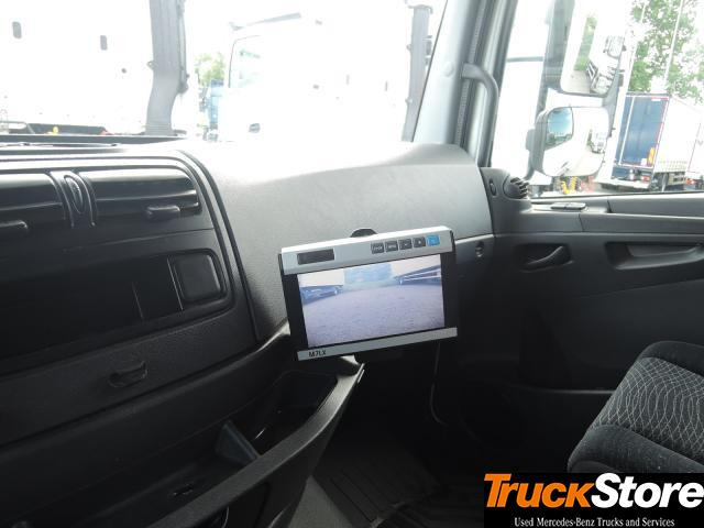 Mercedes-Benz Atego 916 L - Kravas automašīna ar slēgto virsbūvi: foto 2 Mercedes-Benz Atego 916 L - Kravas automašīna ar slēgto virsbūvi: foto 2