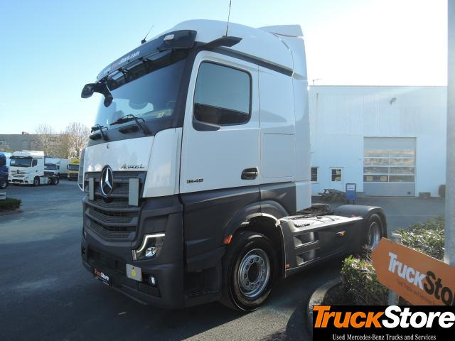Mercedes-Benz Actros 1848 LS LS - Vilcējs: foto 1 Mercedes-Benz Actros 1848 LS LS - Vilcējs: foto 1