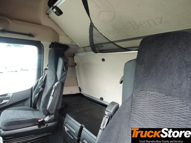 Vilcējs Mercedes-Benz Actros 1851 LS: foto 8