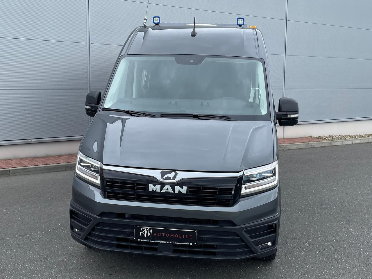 MAN TGE 3.180 BF 3 BEGLEITFAHRZEUG L3H3 NAVI LED - Komercauto: foto 4 MAN TGE 3.180 BF 3 BEGLEITFAHRZEUG L3H3 NAVI LED - Komercauto: foto 4