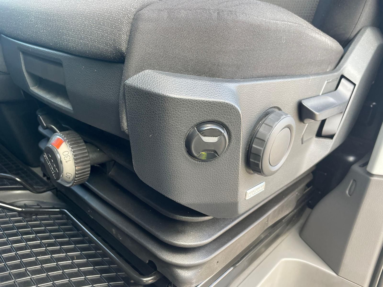 Kravas mikroautobuss MAN TGE 3.160 Kasten L4H3 LED AHK DAB KAMERA SITZHZ: foto 27 Kravas mikroautobuss MAN TGE 3.160 Kasten L4H3 LED AHK DAB KAMERA SITZHZ: foto 27