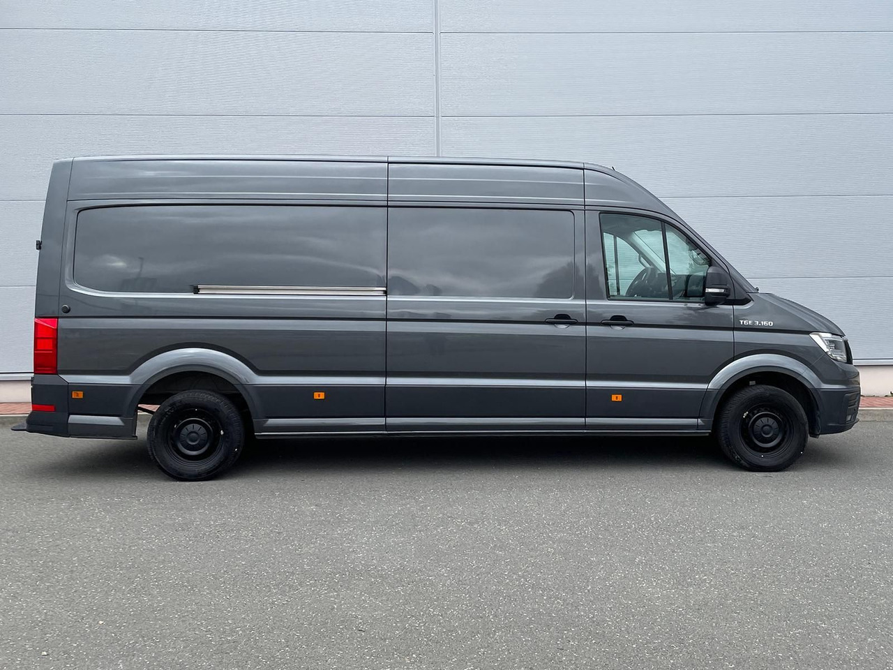 MAN TGE 3.160 L4H3 KASTEN TEMPOMAT AHK SITZHZ DAB - Vieglā automašīna: foto 3 MAN TGE 3.160 L4H3 KASTEN TEMPOMAT AHK SITZHZ DAB - Vieglā automašīna: foto 3