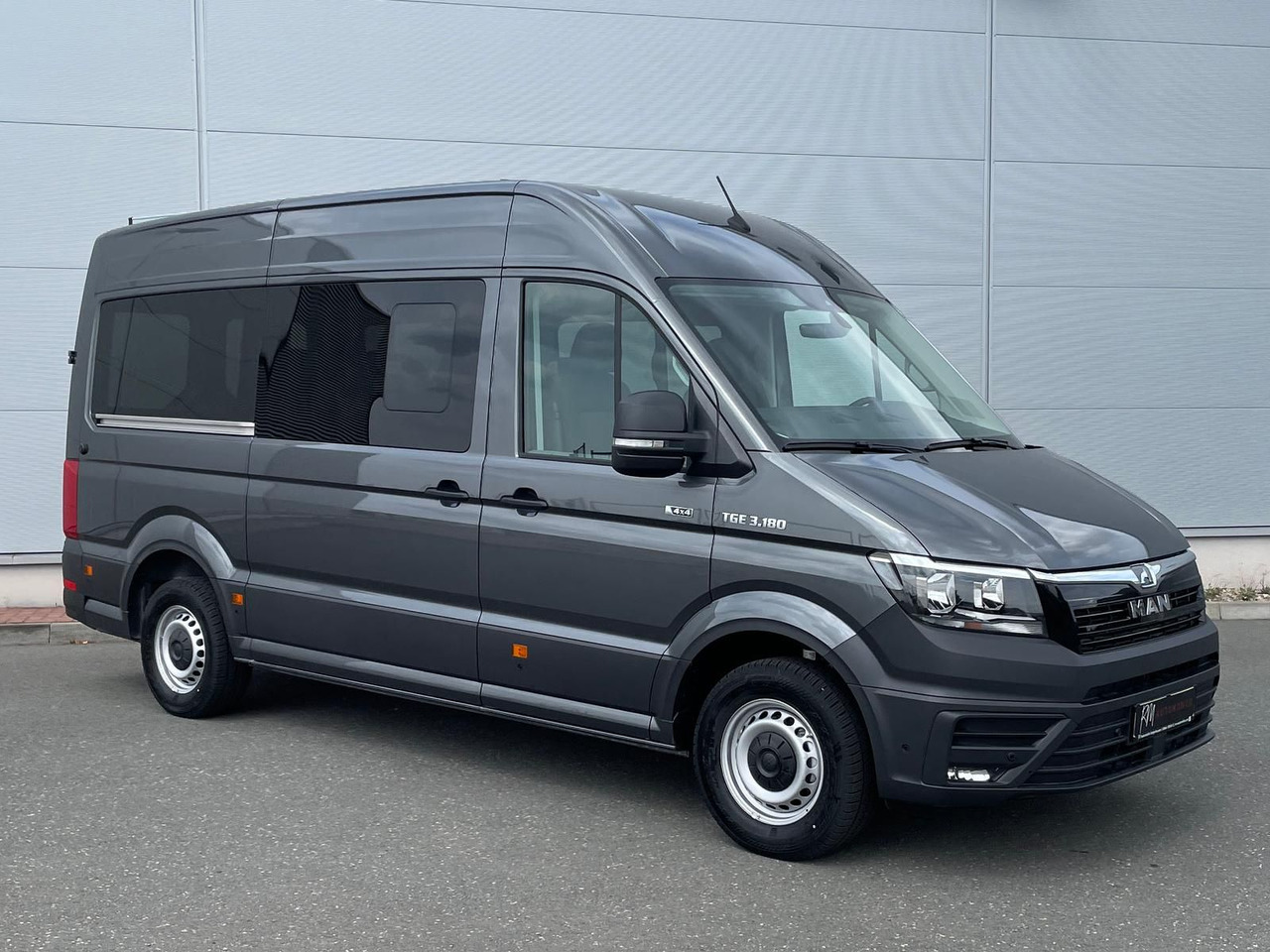 MAN TGE 3.180 Kombi L3H2 4x4 TEMPOMAT KAMERA 8-SITZE - Vieglā automašīna: foto 2 MAN TGE 3.180 Kombi L3H2 4x4 TEMPOMAT KAMERA 8-SITZE - Vieglā automašīna: foto 2