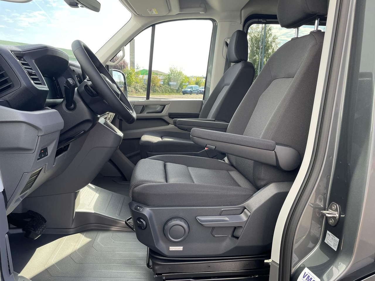 Mikroautobuss, Pasažieru furgons MAN TGE 3.180 Kombi L3H2 LED ACC NAVI SITZHZ: foto 12