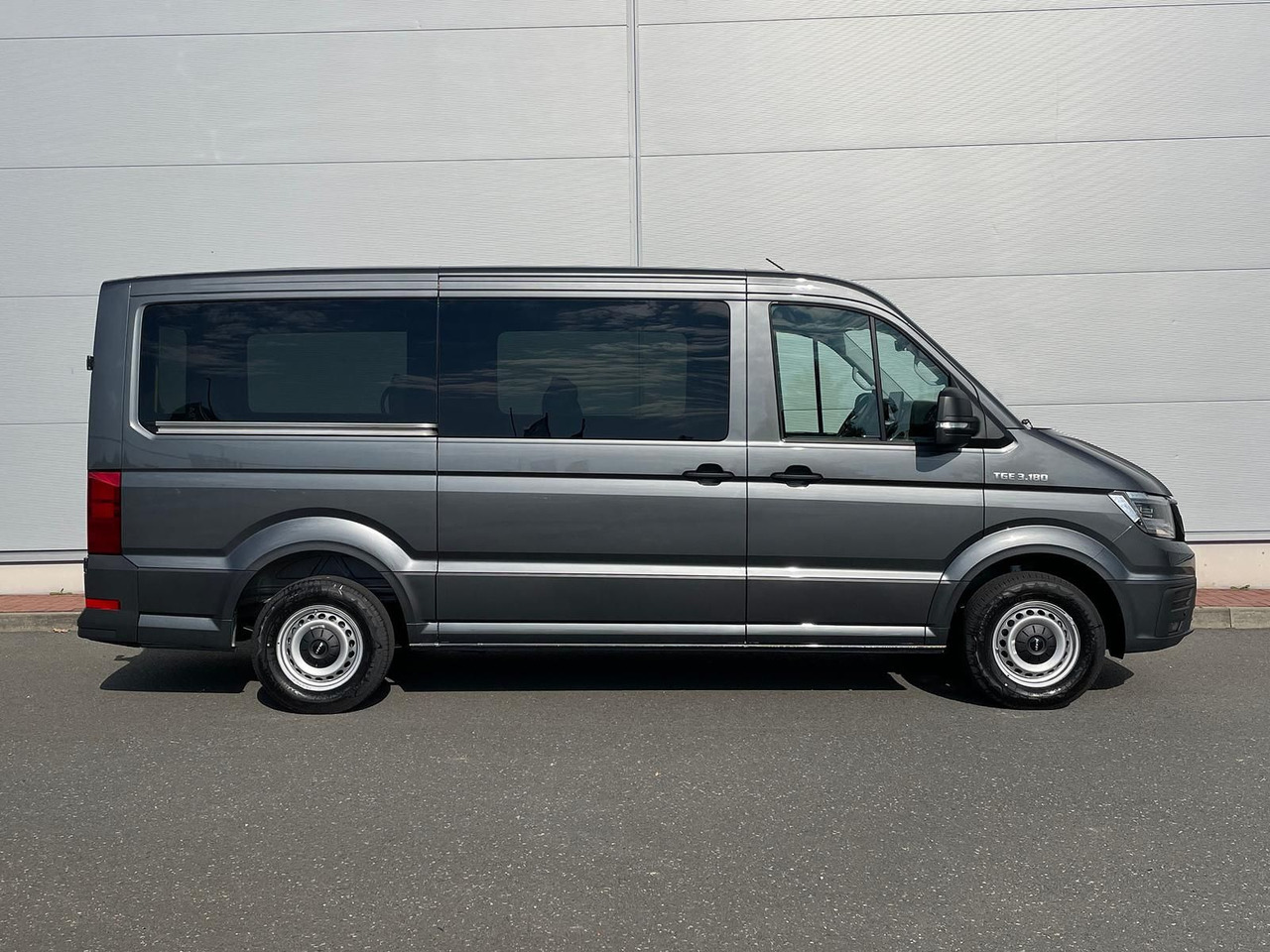 MAN TGE 3.180 Kombi L3H2 LED ACC NAVI SITZHZ - Pasažieru furgons: foto 5 MAN TGE 3.180 Kombi L3H2 LED ACC NAVI SITZHZ - Pasažieru furgons: foto 5