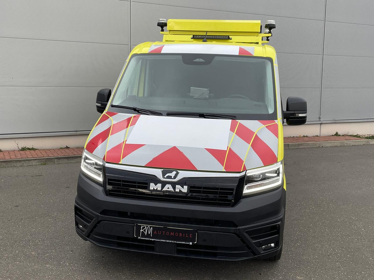 MAN TGE 3.180 L3H2 BF4 BEGLEITFAHRZEUG STANDHZ ACC - Kravas mikroautobuss: foto 3 MAN TGE 3.180 L3H2 BF4 BEGLEITFAHRZEUG STANDHZ ACC - Kravas mikroautobuss: foto 3