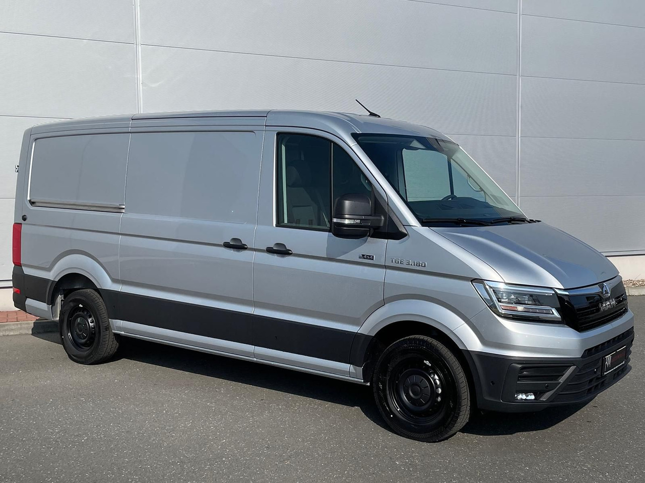 MAN TGE 3.180 L3H2 Kasten 4x4 AUTOM ACC NAV - Kravas mikroautobuss: foto 2 MAN TGE 3.180 L3H2 Kasten 4x4 AUTOM ACC NAV - Kravas mikroautobuss: foto 2