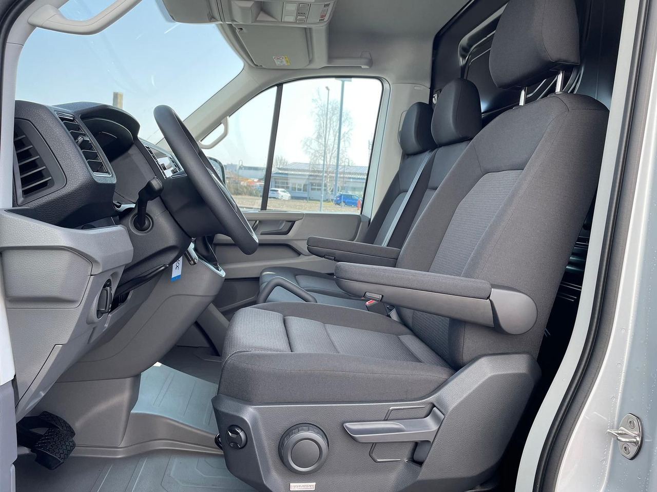 Vieglā automašīna MAN TGE 3.180 L3H2 Kasten 4x4 AUTOM ACC NAV: foto 15