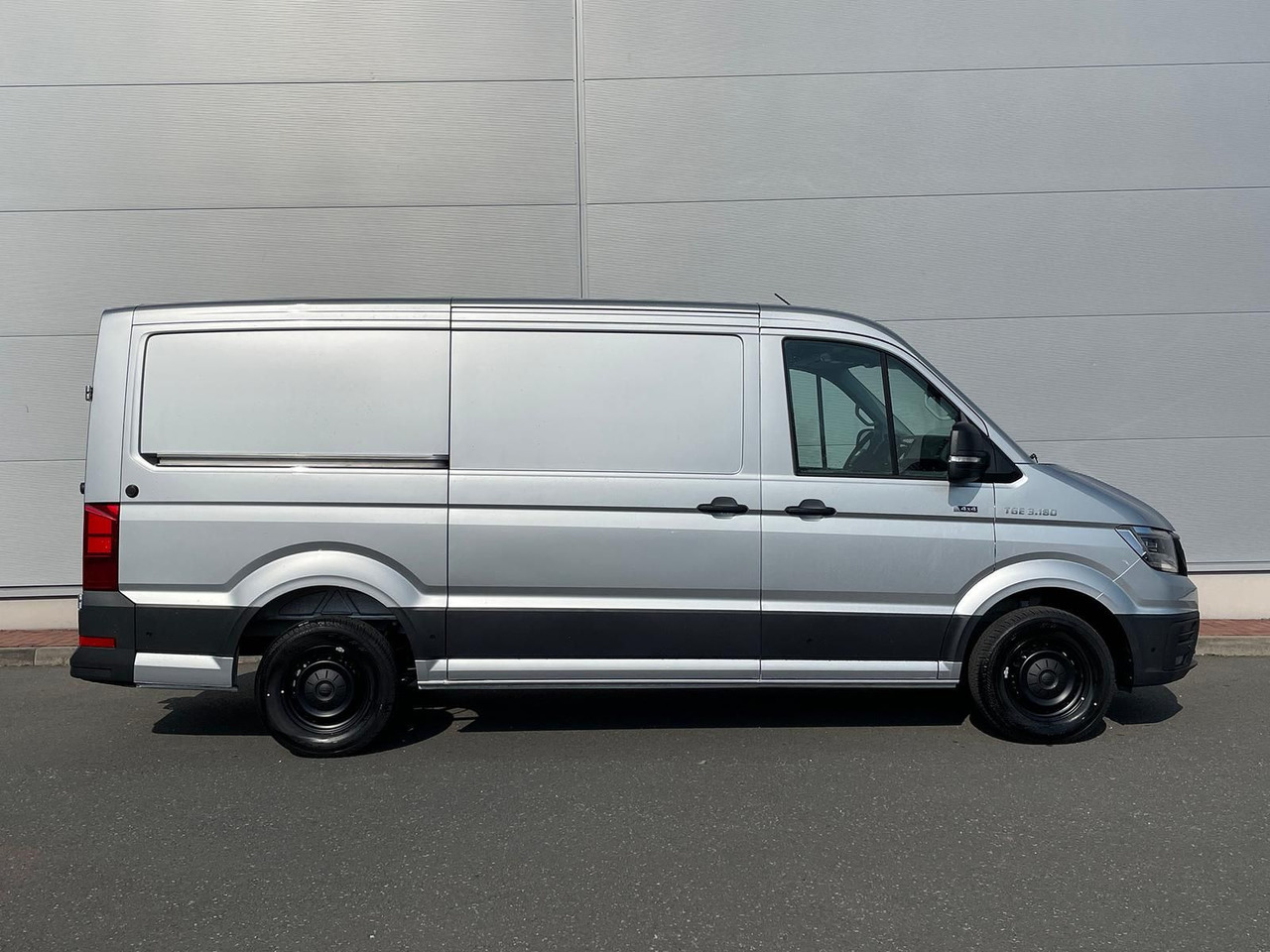 MAN TGE 3.180 L3H2 Kasten 4x4 AUTOM ACC NAV - Kravas mikroautobuss: foto 5 MAN TGE 3.180 L3H2 Kasten 4x4 AUTOM ACC NAV - Kravas mikroautobuss: foto 5